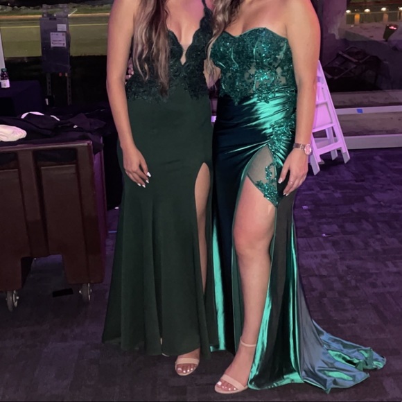 Emerald Green sequin embellished dress with corset bust - Picture 2 of 6